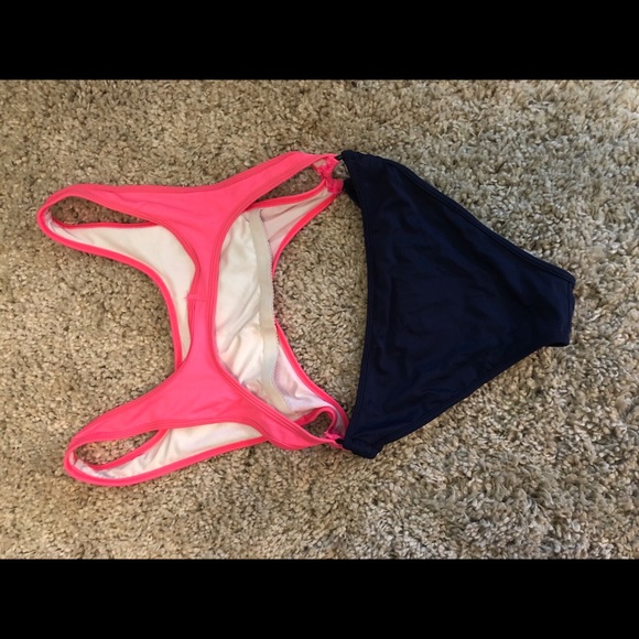 Swimsuit - Picture 2 of 3